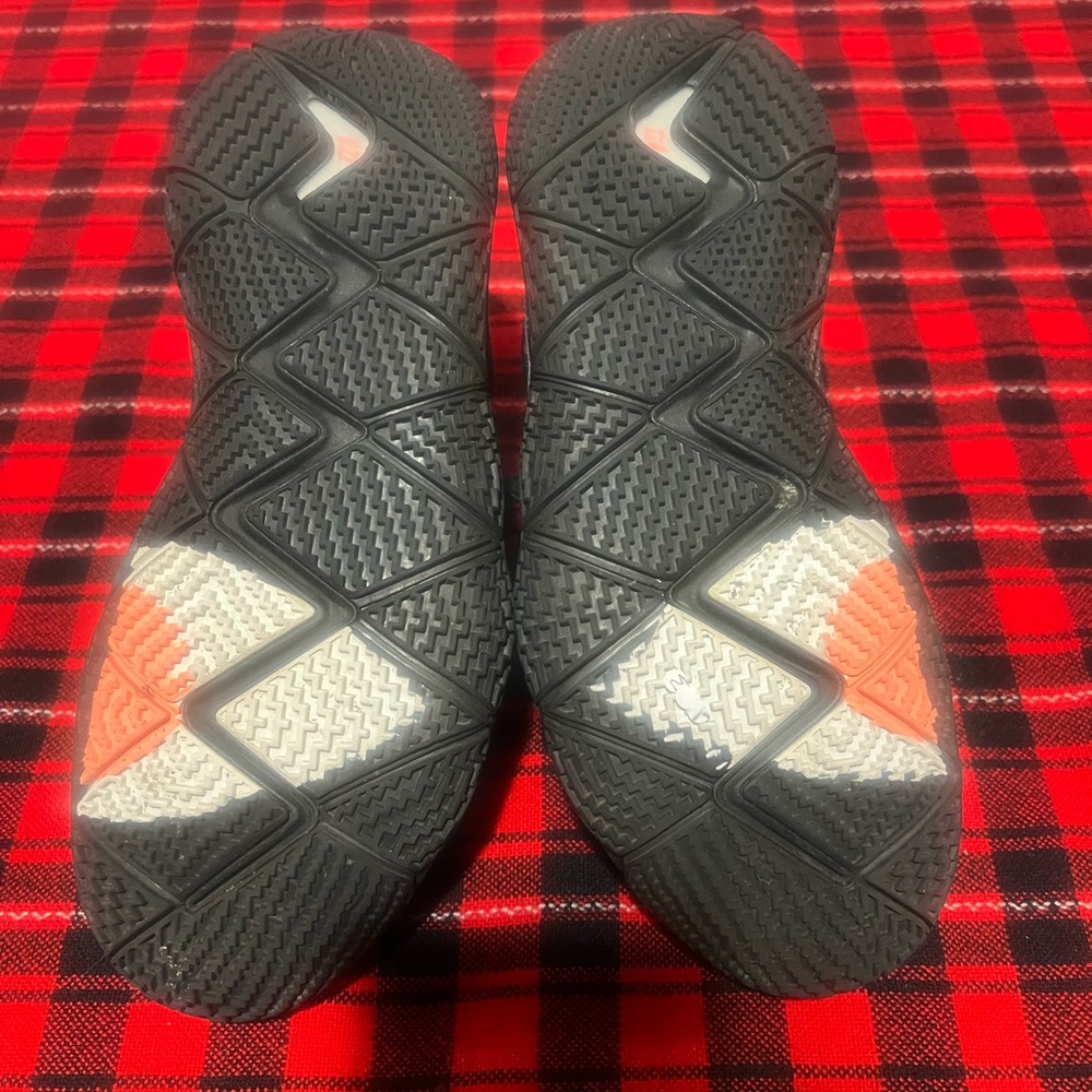 Nike Kyrie what the S2 Black and Gray Athletic Shoes - Picture 5 of 6